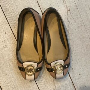Michael KORS ballet flats
